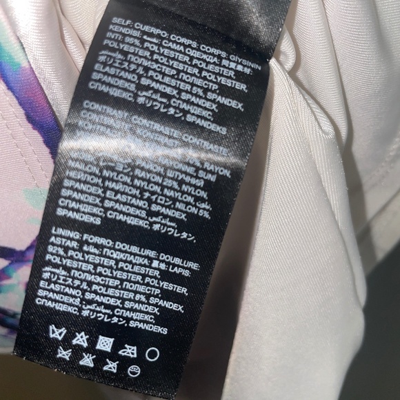 EUC Bebe Inset Print Bodycon Sheath Dress Fantasy Floral Size XL - Picture 5 of 8